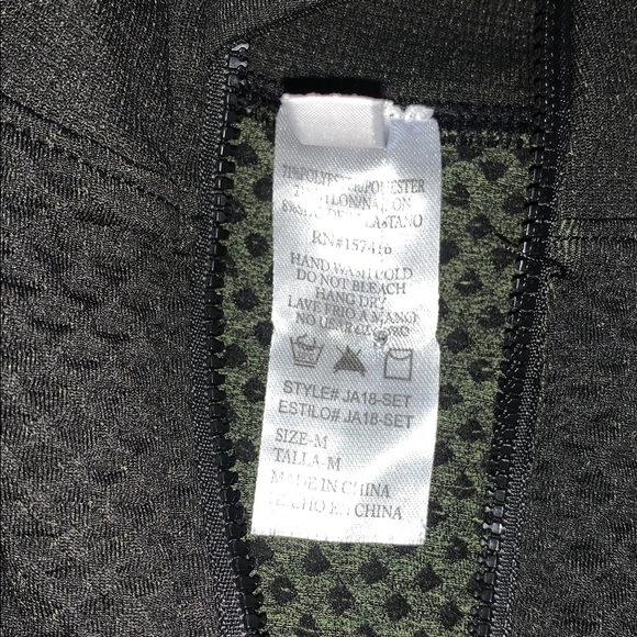 WORKOUT SET ‼️ - Picture 2 of 4